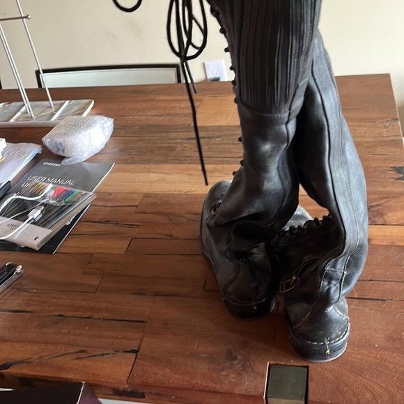 JEFFREY CAMPBELL over the knee lace up distressed combat boots - size 9 - Picture 3 of 7